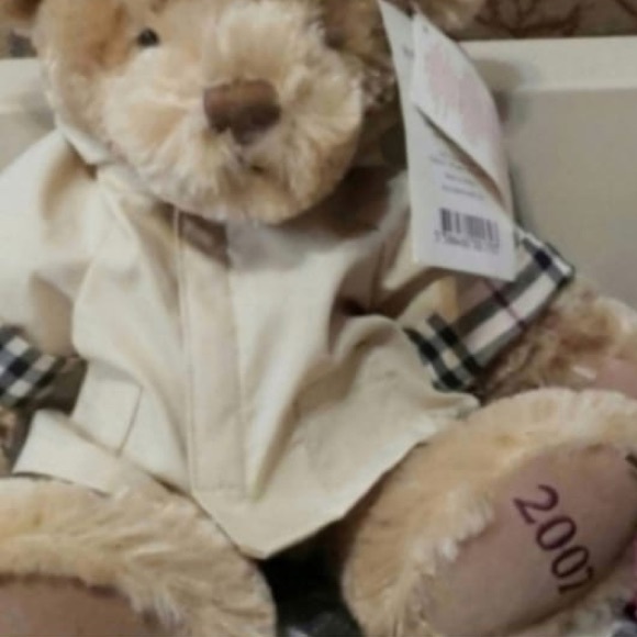 Burberry Teddy Bear 2007 - Picture 3 of 5